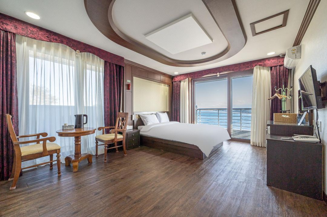 Yangyang Mobydick Hotel