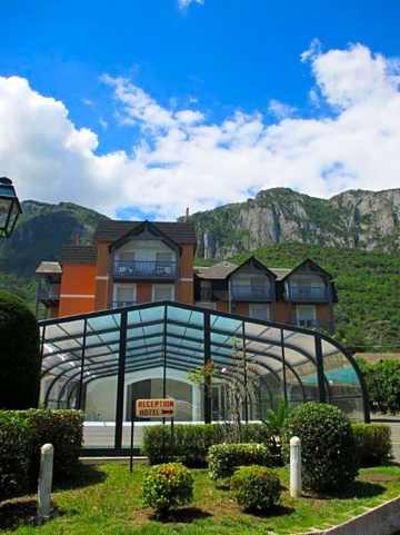 Hotel Chez Pierre D'agos-官方