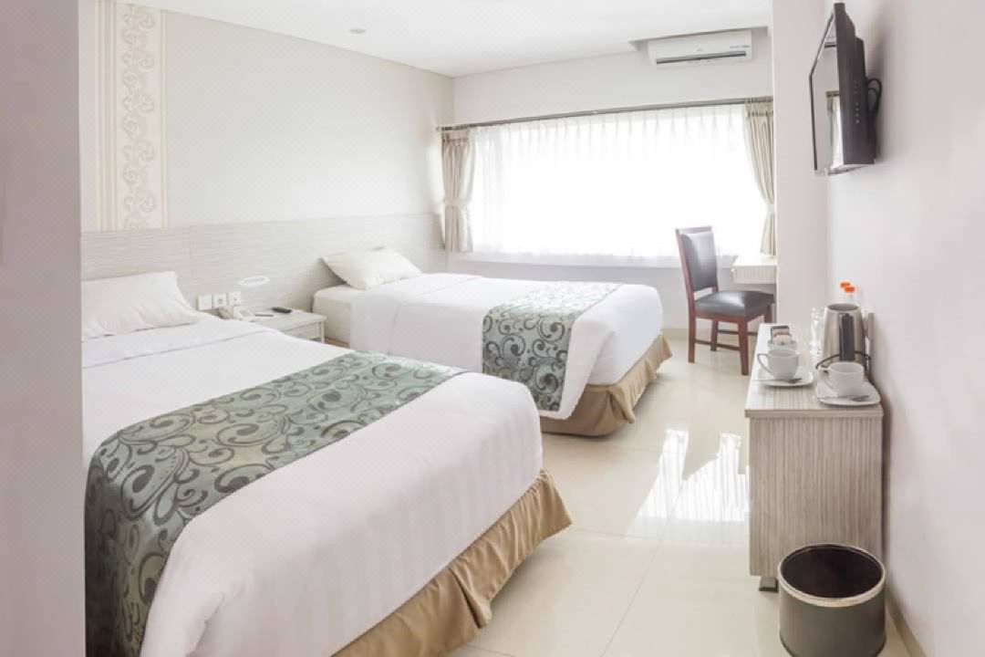 Kembang Hotel