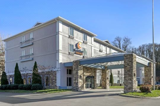 Comfort Suites Nashville Airport - Bna
