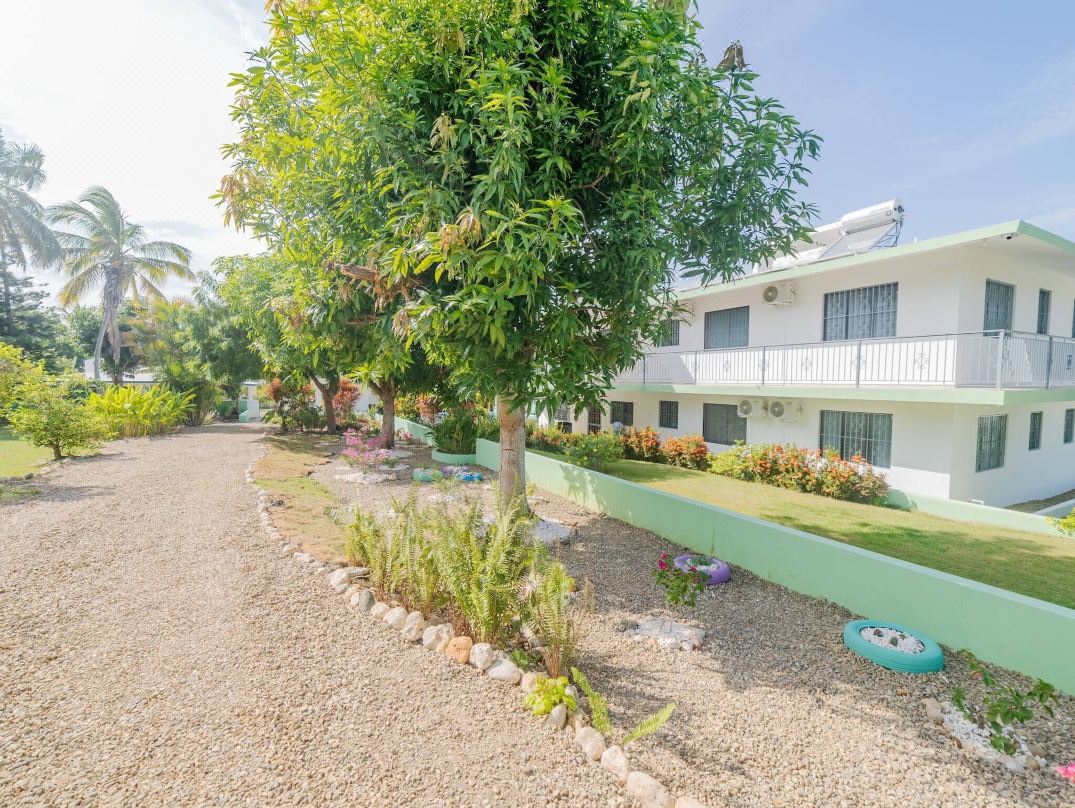 7Br Massive Villa in Sosúa - 2Mins from Nightlife!