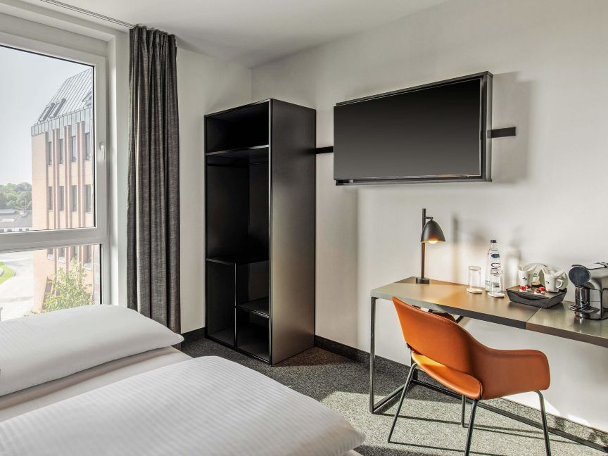 B&B HOTEL Lübeck-Hbf-官方