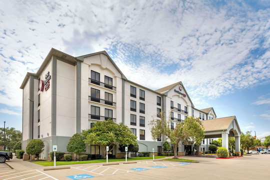 Best Western Plus Sugar Land/Stafford