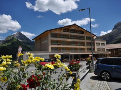 瓦特酒店住宿-Hotel Walserstube