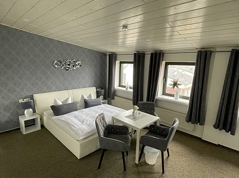 克莱韦县酒店住宿-Hotel Schwanenburg