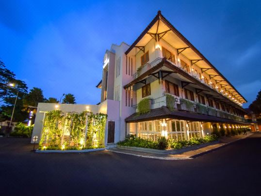 Hotel Nyland Pasteur Bandung