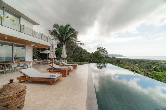 Soluna Villas