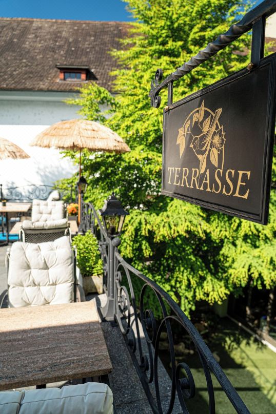Roesli Guest House