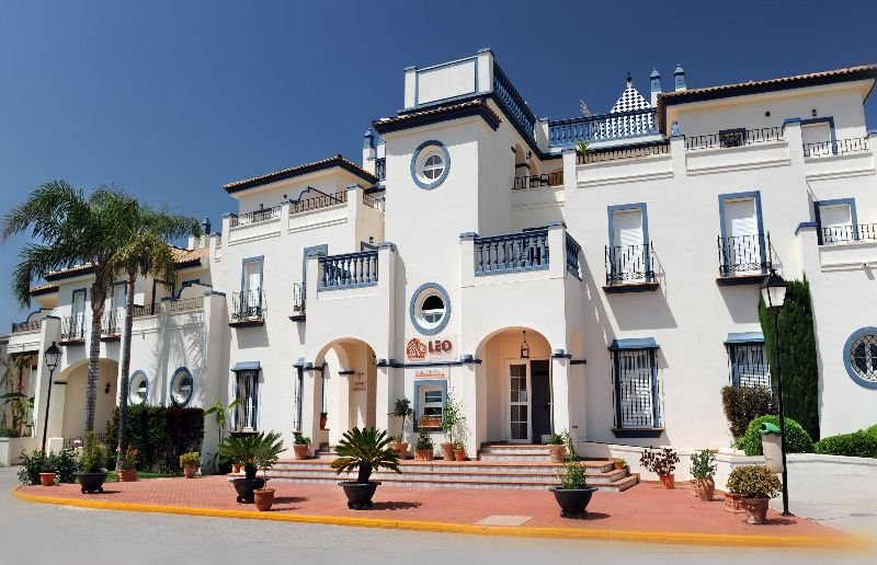 Aptos. Leo San Bruno I-II