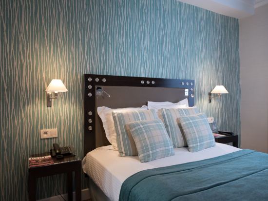 Le 46 Hotel Room Type - Deluxe Double Room