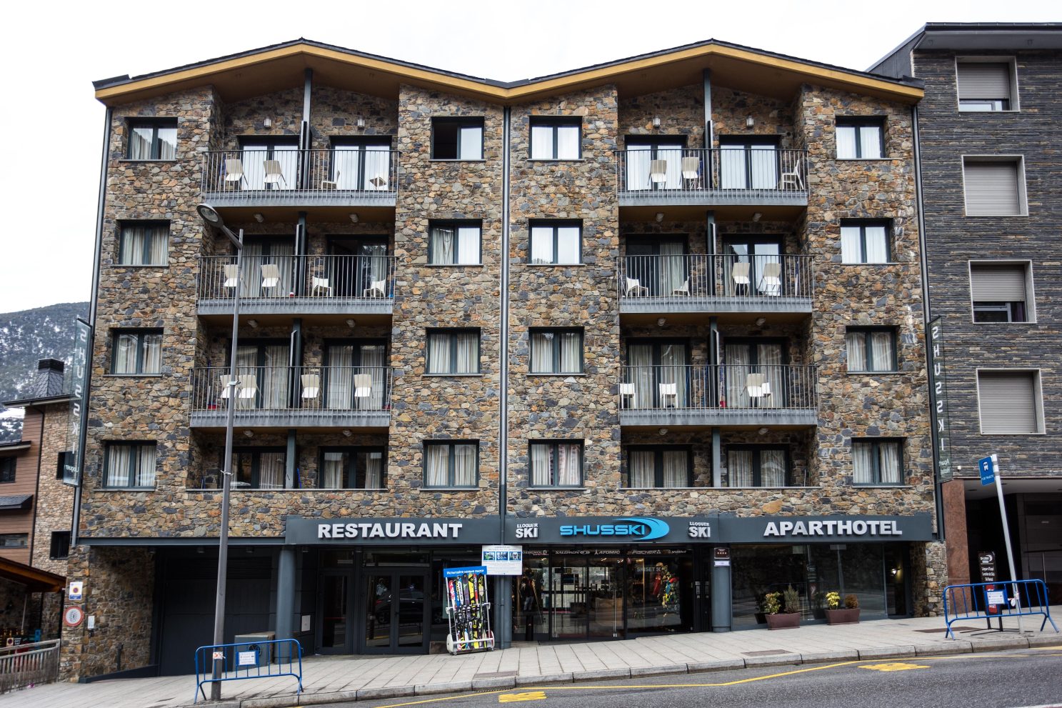 舒斯基公寓式酒店-官方