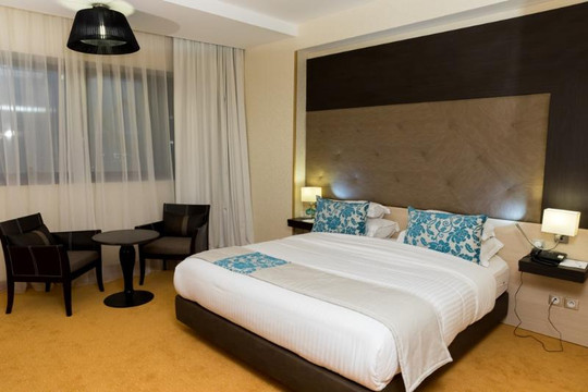 Baraki酒店住宿-New Day Hotel