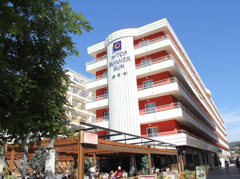 H 精品夏日太阳酒店