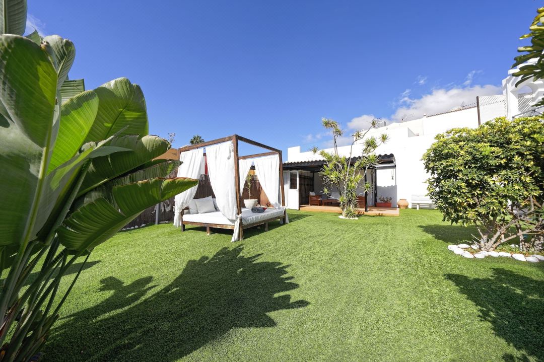 Vista Bonita - Gay and Lesbian Only Resort