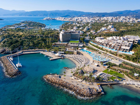 ZEUS Eleva Mirabello Bay