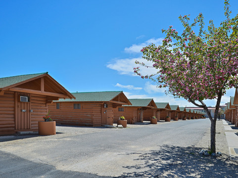 Buffalo Bill Village Cabins