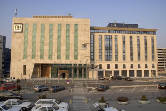 NH维也纳机场酒店-官方