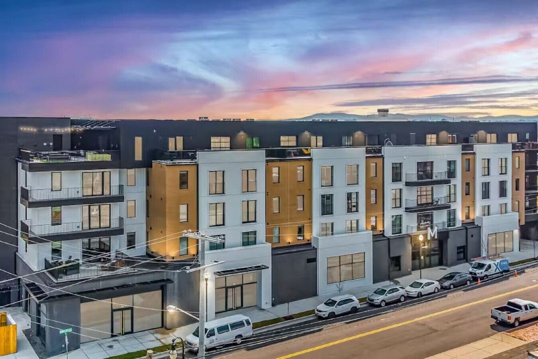 Nashville Oasis at The Muse: Modern 2BR With Balcony & Rooftop Views