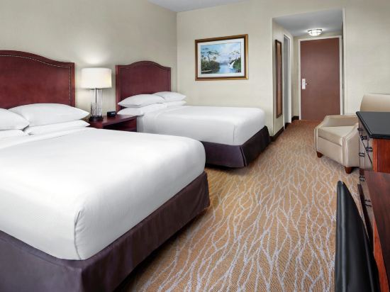DoubleTree by Hilton Hotel Sunrise - Sawgrass Mills Room Type - 2 QUEEN BEDS