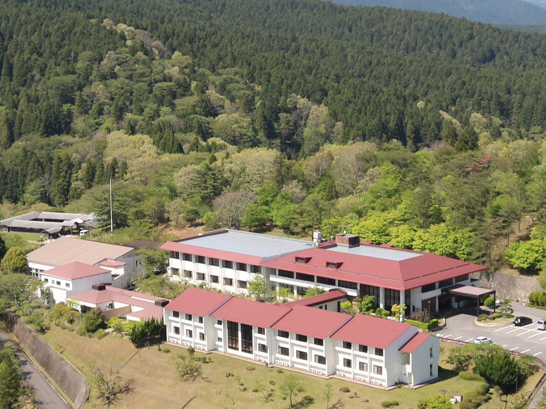 伊贺市酒店住宿-Menard Aoyama Resort Hotel Schönvert
