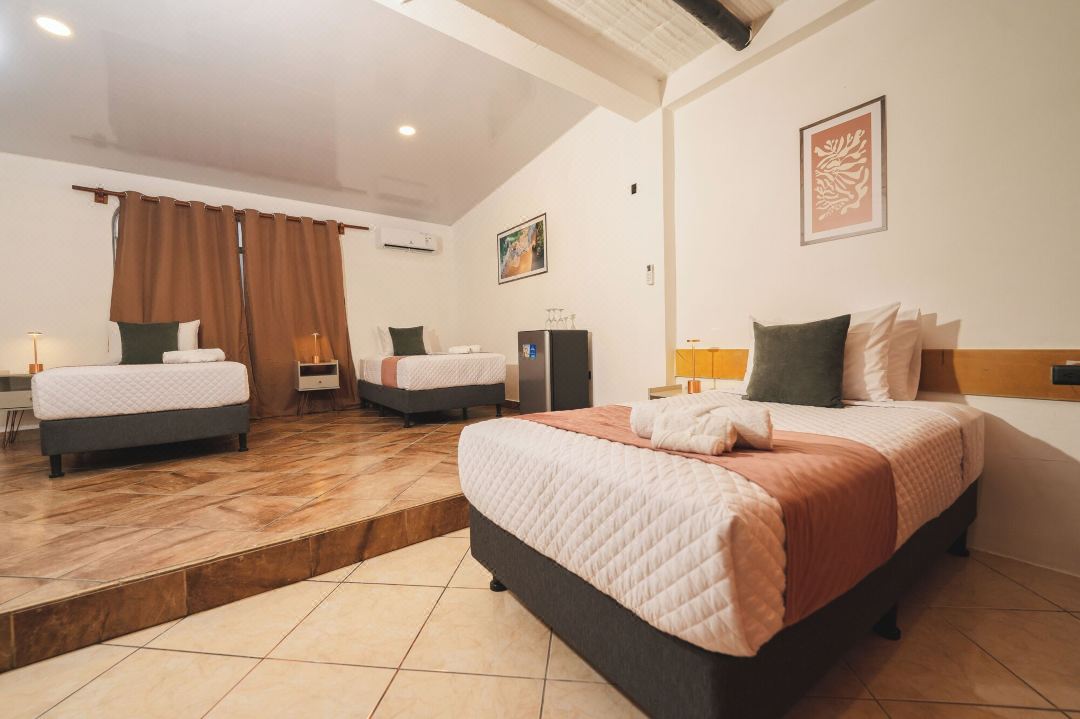 Hotel Crossman