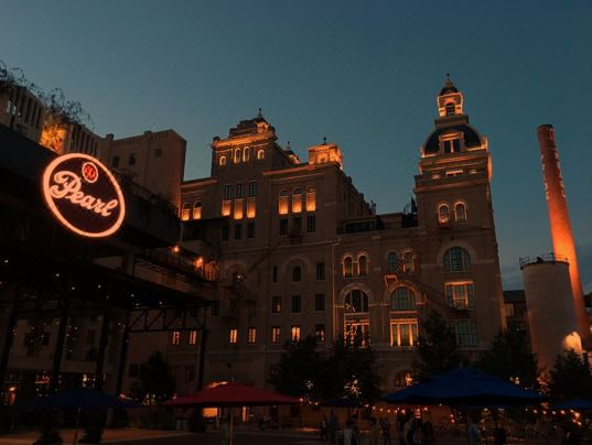 Charming 4Br2BA Only 5 Mins Downtown Riverwalk