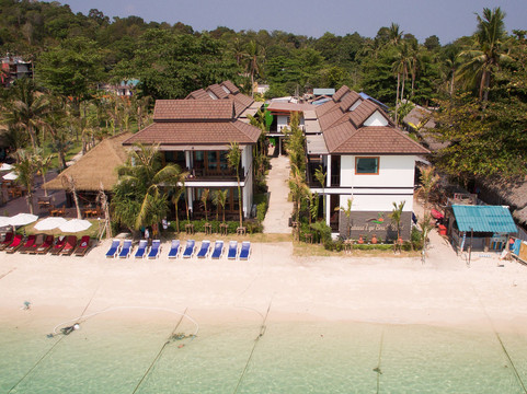 利普小屋海滩度假村