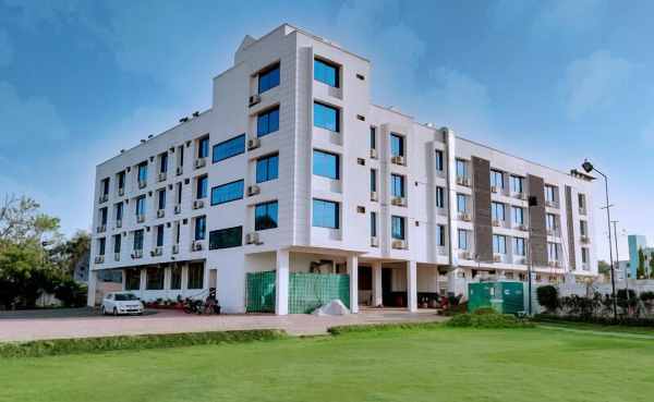 Hotel Balaji Central-官方