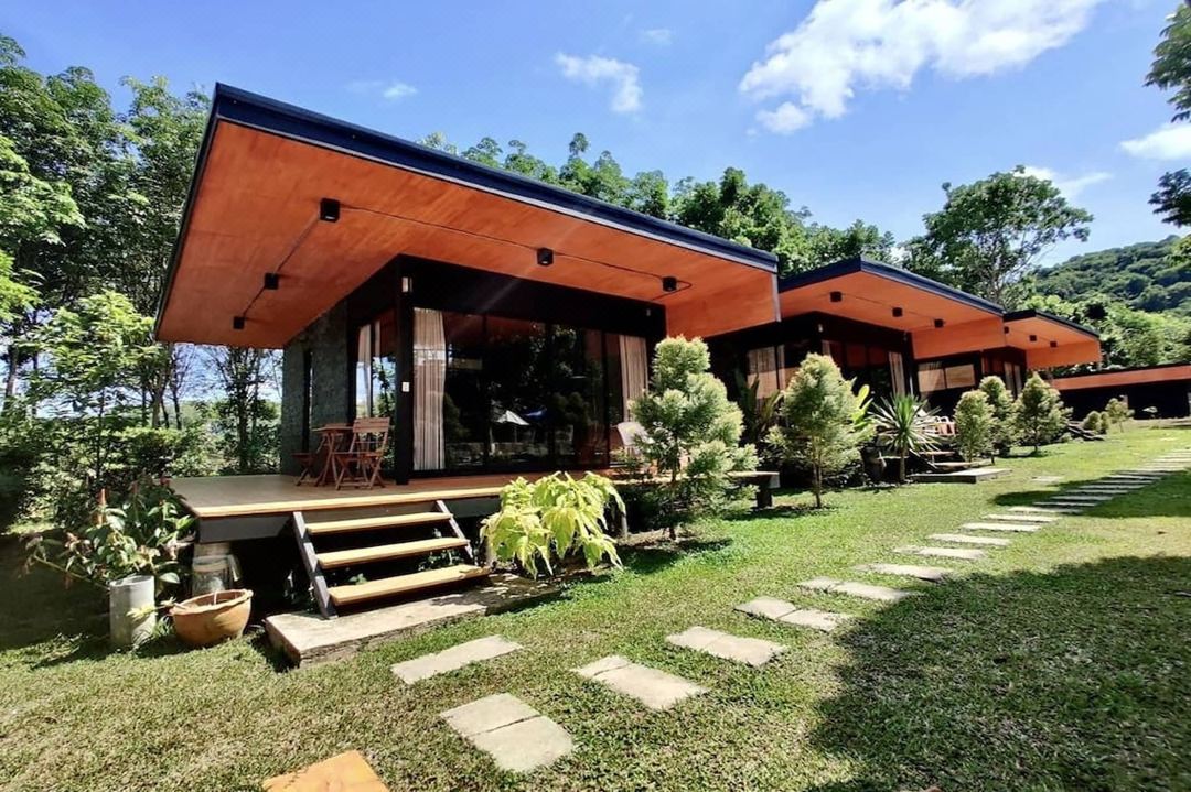 Forest Hill Resort