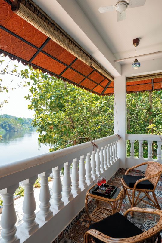 Vintage Retreat by ELIVAAS 5BHK Villa