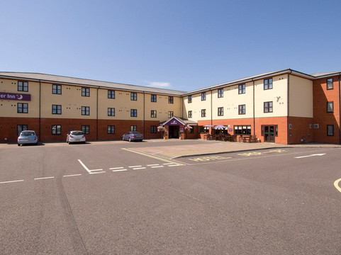 Premier Inn Chichester South (gate Leisure Park) Hotel