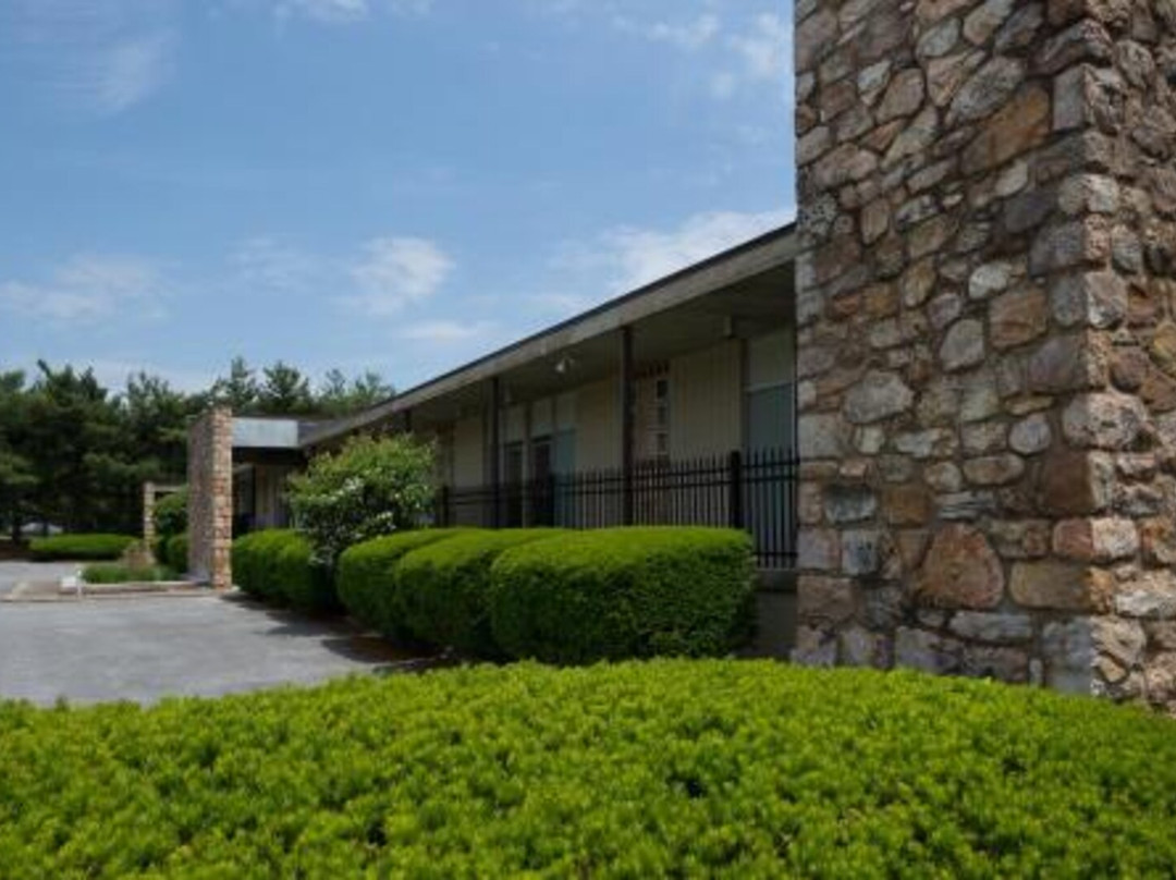 卢雷酒店住宿-Luray Caverns Motel East