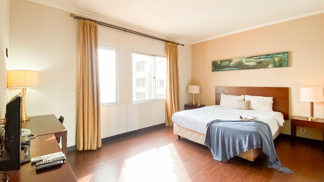 1Br Queen Bed at Ancol Marina Apartment Near Dufan