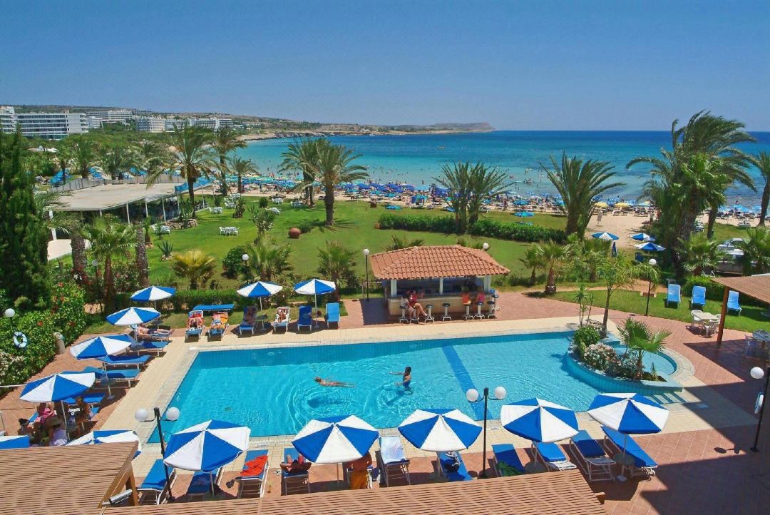 Okeanos Beach Boutique Hotel