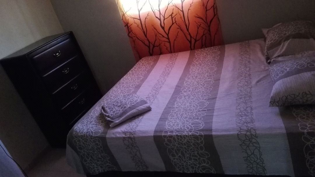 Bright and Youth Condo with Hot Water