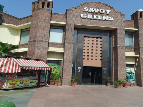 Taraori酒店住宿-Savoy Greens Karnal