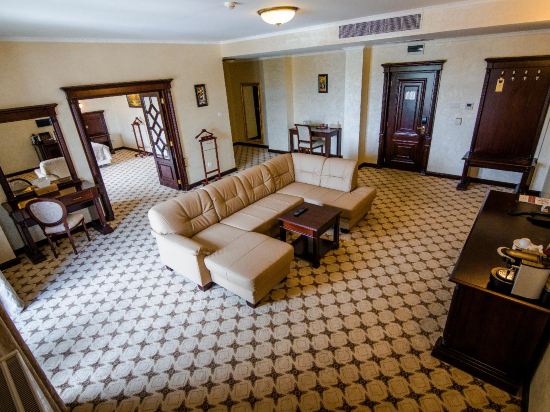 Hotel Golden House Room Type - Junior Suite with Terrace
