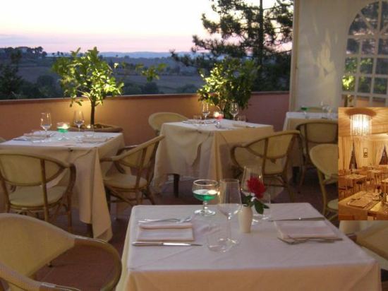 Hotel Ristorante Farneta Room Type - Triple Room