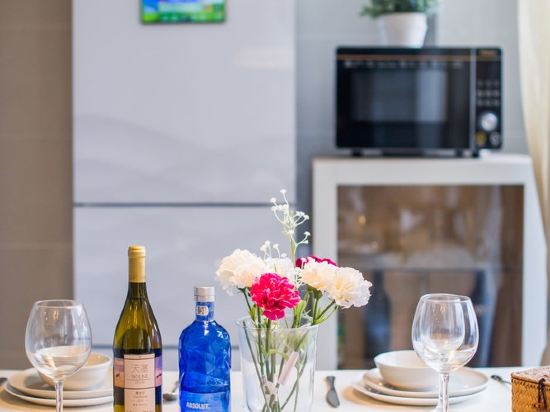 私人角落公寓(常熟黄浦路辅路店)