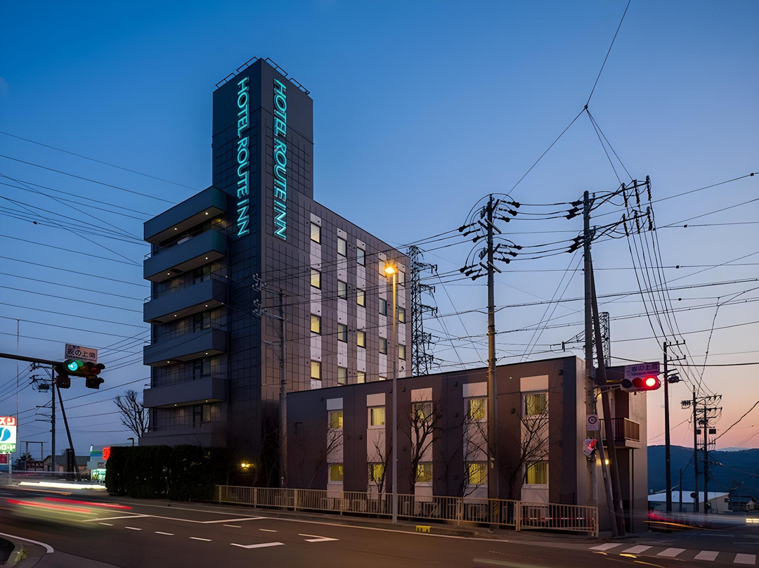 小诸市酒店住宿-路线酒店 - 小诸市庭院