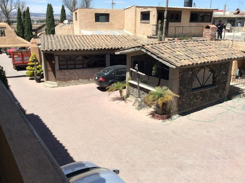 Perote酒店住宿-Hosteria Covadonga