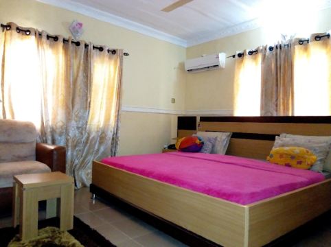 Gen-Preston Hotel & Suites Room Type - Deluxe Room