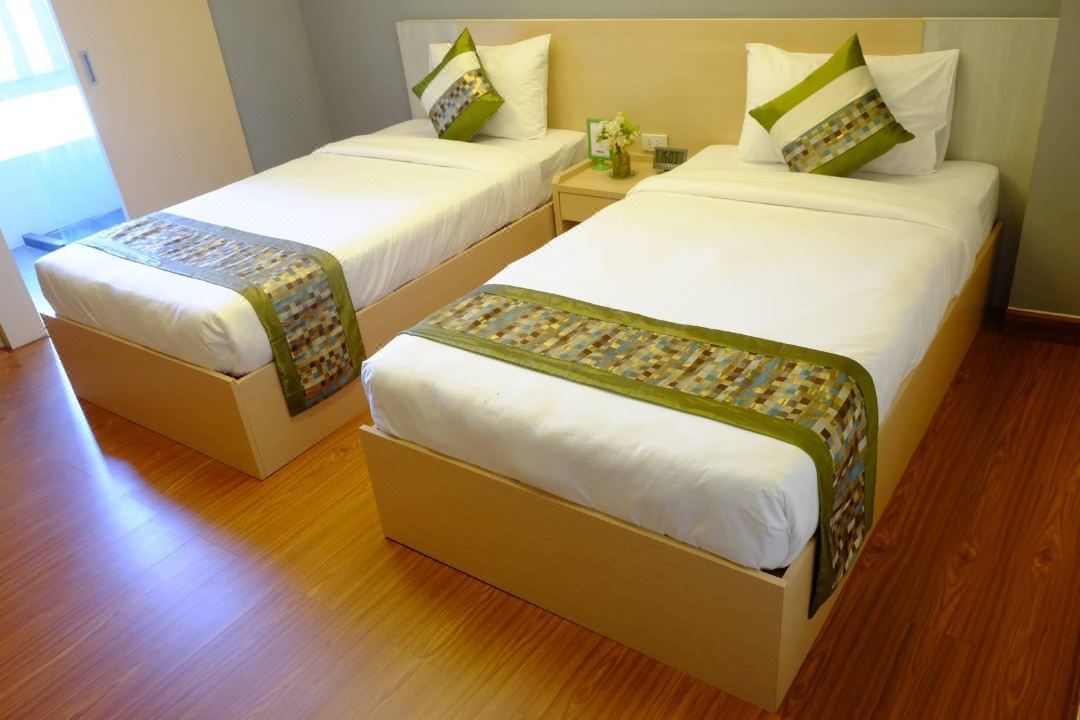 Aileen Hotel