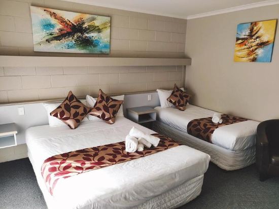 The Coachman Motel & Units Room Type - Premium Twin Room