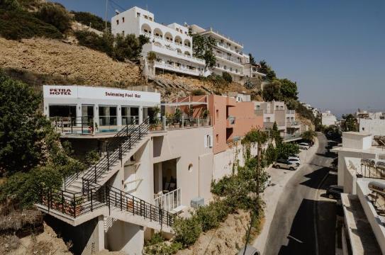 佩特拉酒店-官方