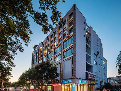 如皋汉庭安定广场店