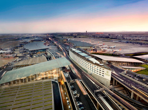 巴黎机场喜来登酒店及会议中心