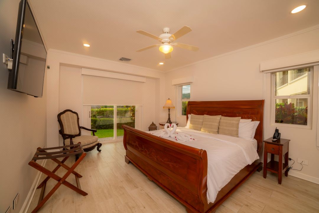 Del Mar 4M 3 bdr Garden View in Los Suenos