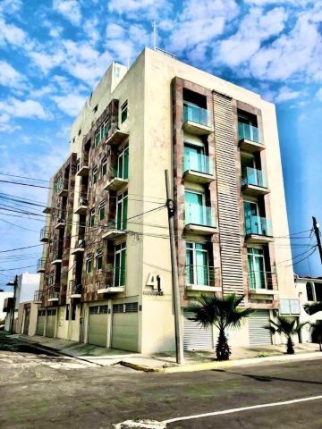 帶泳池和海景的房子，配有2台電視和Netflix