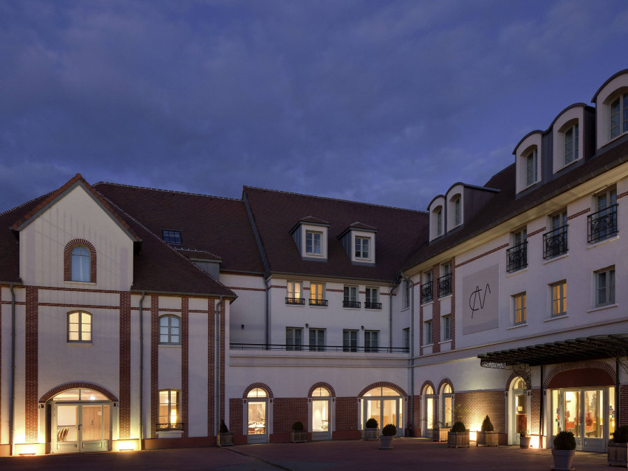 美居曼特农酒店-官方